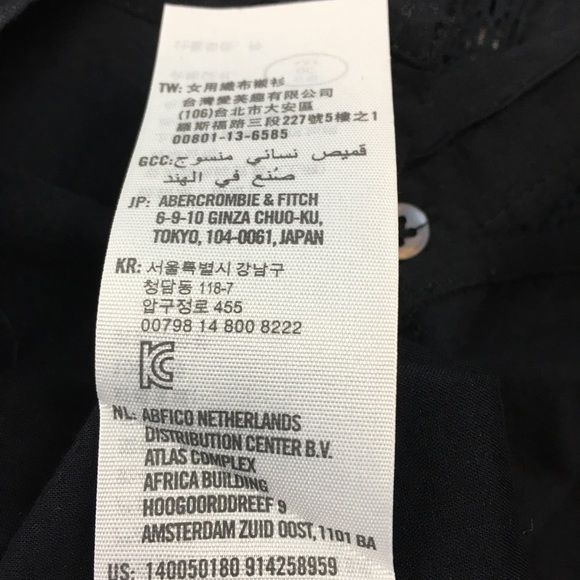 NWOT Abercrombie & Fitch Button Down Shirt - Picture 5 of 6